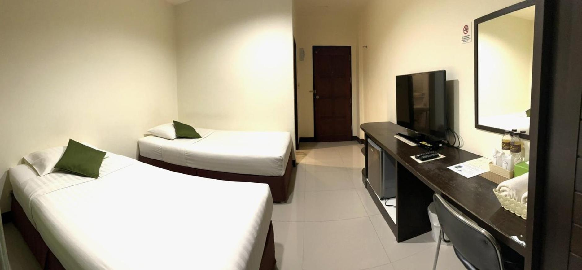 T.P. Place Hotel Phang Nga Ngoại thất bức ảnh