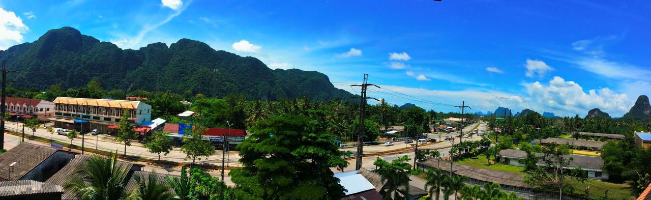 T.P. Place Hotel Phang Nga Ngoại thất bức ảnh